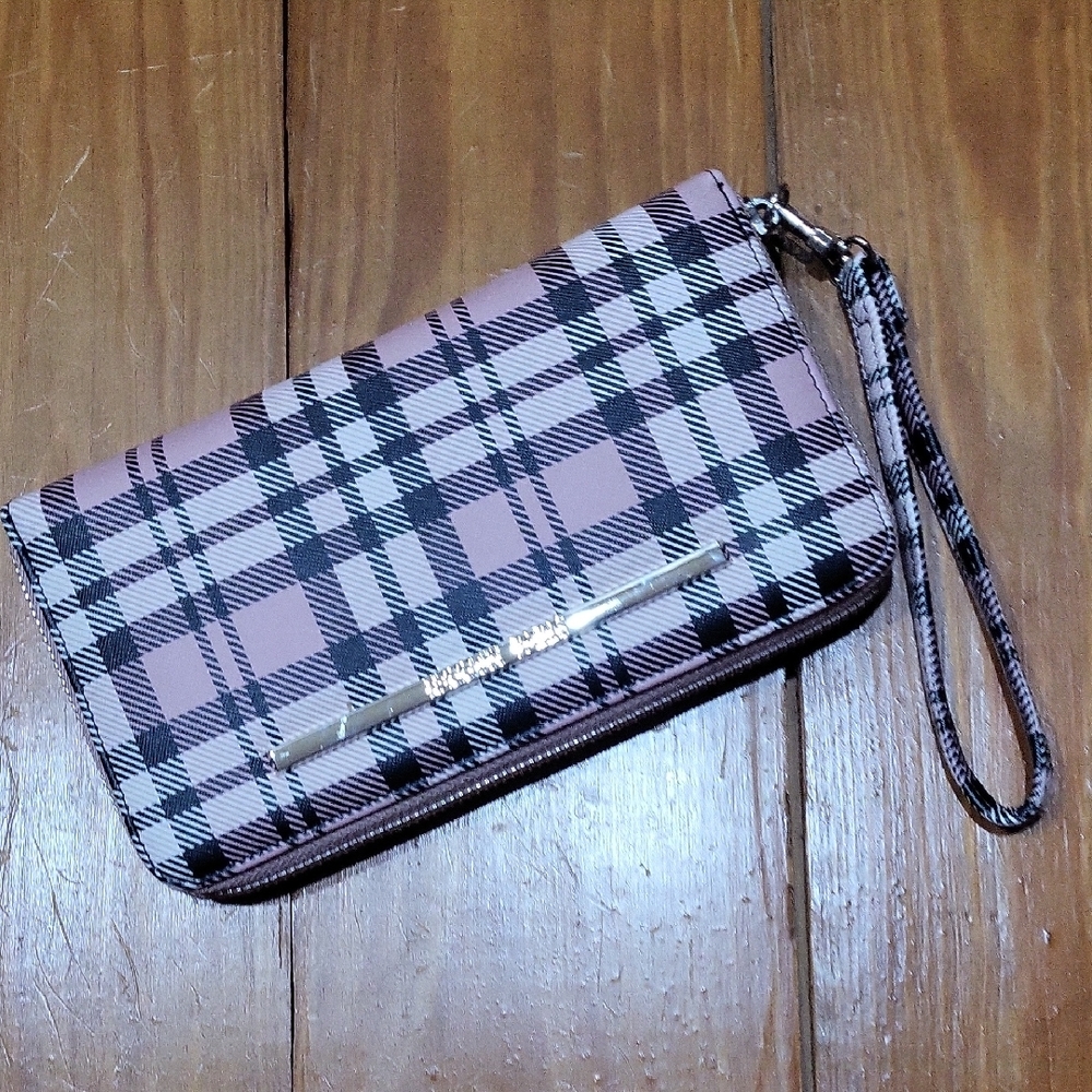 Steve Madden Pink Plaid Wristlet